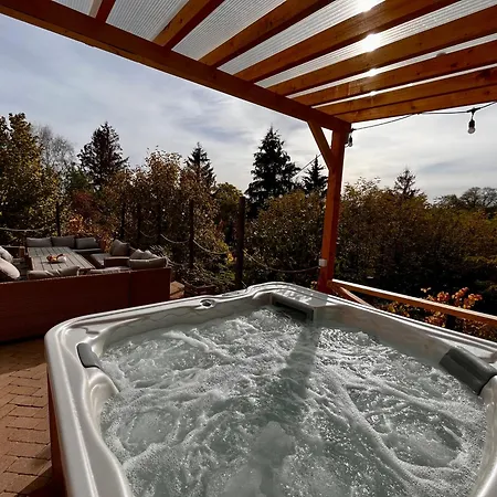 Chillinn Bikaver Casa de hóspedes 4*