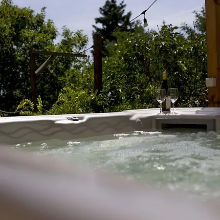 Chillinn Bikaver 4* Eger